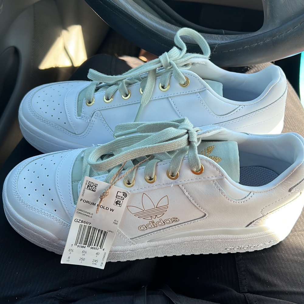 New ✨ ADIDAS Sz 8 Forum Gold Women’s Sneaker